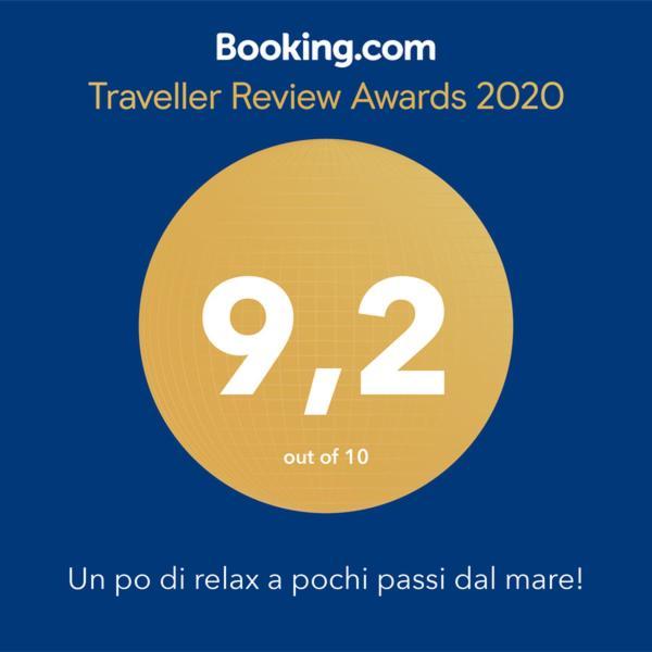 아르바탁스 Un Po Di Relax A Pochi Passi Dal Mare! 아파트 외부 사진